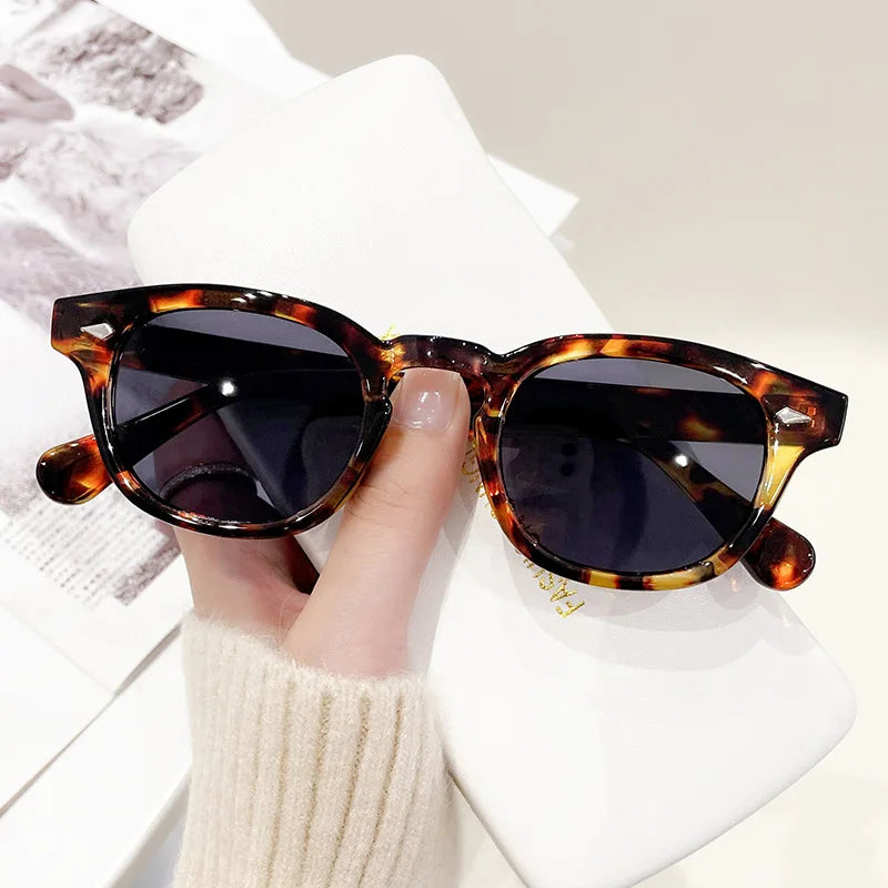 Chic Shell Round Sunglasses